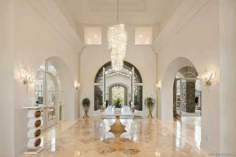 6709 Calle Ponte Bella, Rancho Santa Fe, CA 92091