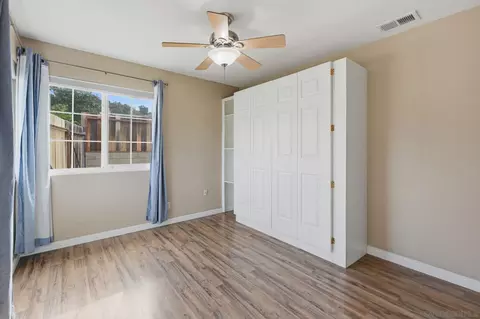 Bedroom - 3039 Pecan Pl, Escondido, CA 92027 photo 3 of 7