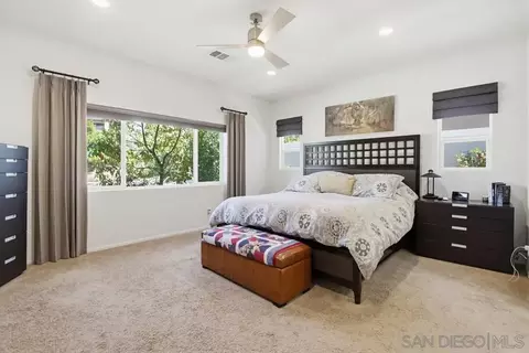 Bedroom - 441 Ventasso Way, Fallbrook, CA 92028 photo 1 of 6