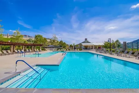 Exterior - 441 Ventasso Way, Fallbrook, CA 92028 photo 13 of 19