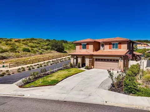 Exterior - 441 Ventasso Way, Fallbrook, CA 92028 photo 12 of 19