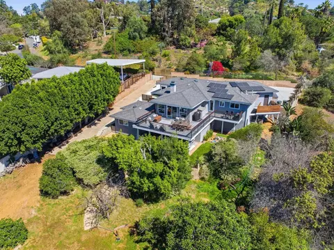 View/Area - 9257 Dillon Dr, La Mesa, CA 91941 photo 12 of 14