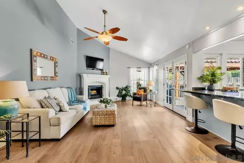 Living - 14930 Eastvale Rd, Poway, CA 92064 photo 2 of 2