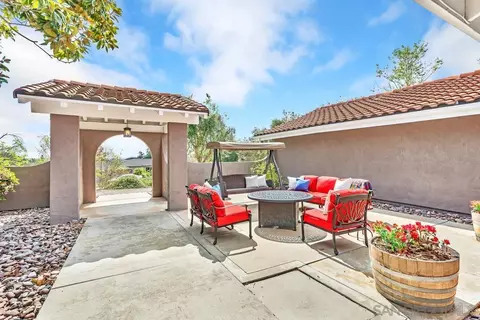 Exterior - 14930 Eastvale Rd, Poway, CA 92064 photo 7 of 15