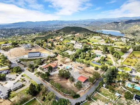 View/Area - 14930 Eastvale Rd, Poway, CA 92064 photo 6 of 6