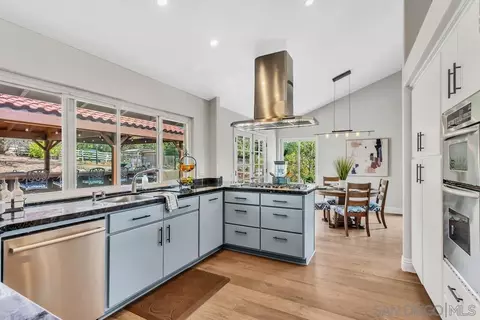 Kitchen - 14930 Eastvale Rd, Poway, CA 92064 photo 2 of 5