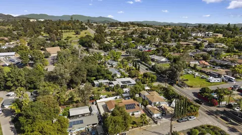 View/Area - 709 Convertible Ln, Fallbrook, CA 92028 photo 3 of 6