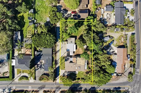 1521 Foothill Dr, Vista, CA 92084