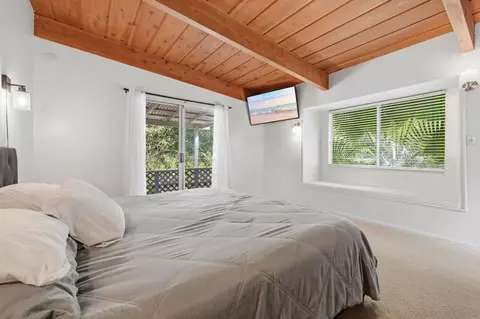 Bedroom - 1521 Foothill Dr, Vista, CA 92084 photo 3 of 8