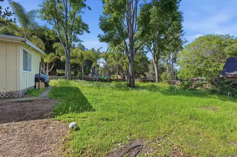 Exterior - 1521 Foothill Dr, Vista, CA 92084 photo 13 of 16