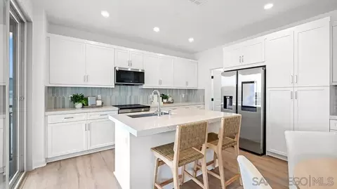 Kitchen - 319 Honeysuckle, Oceanside, CA 92057 photo 1 of 2