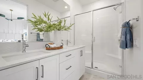 Bath - 319 Honeysuckle, Oceanside, CA 92057 photo 2 of 2