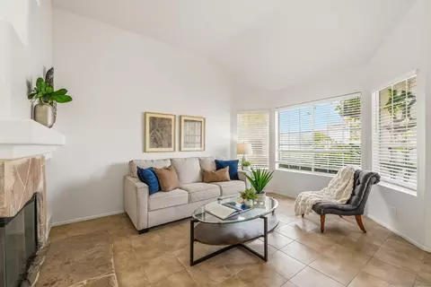 Living - 4290 Via Clemente, Oceanside, CA 92057 photo 3 of 4