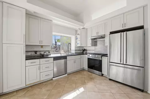 Kitchen - 4290 Via Clemente, Oceanside, CA 92057 photo 1 of 3
