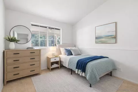Bedroom - 4290 Via Clemente, Oceanside, CA 92057 photo 3 of 7