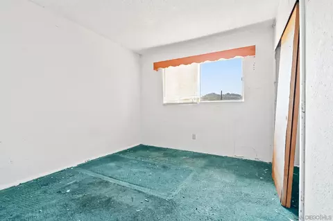 Bedroom - 6133 Rainbow Heights Rd, Fallbrook, CA 92028 photo 5 of 10