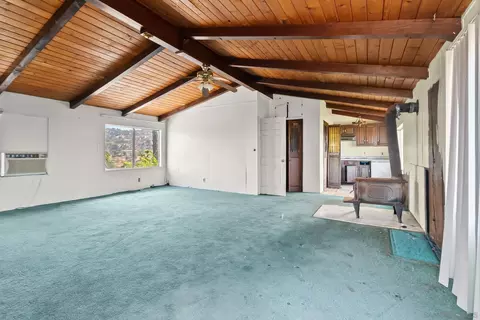 Living - 6133 Rainbow Heights Rd, Fallbrook, CA 92028 photo 1 of 7