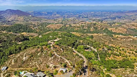 View/Area - 6133 Rainbow Heights Rd, Fallbrook, CA 92028 photo 1 of 4