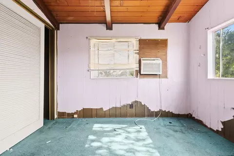 Bedroom - 6133 Rainbow Heights Rd, Fallbrook, CA 92028 photo 2 of 10