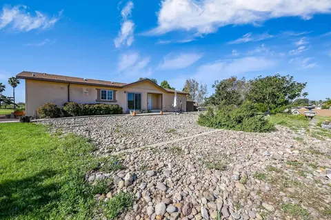 Exterior - 273 Stallion Dr, Oceanside, CA 92057 photo 3 of 10