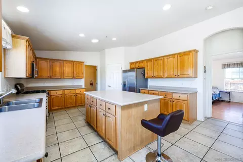 Kitchen - 273 Stallion Dr, Oceanside, CA 92057 photo 3 of 4