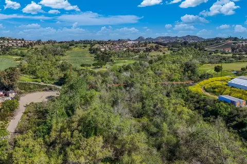 View/Area - 273 Stallion Dr, Oceanside, CA 92057 photo 8 of 9