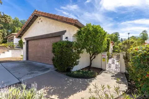 Exterior - 1709 Larkhaven Gln, Escondido, CA 92026 photo 7 of 9