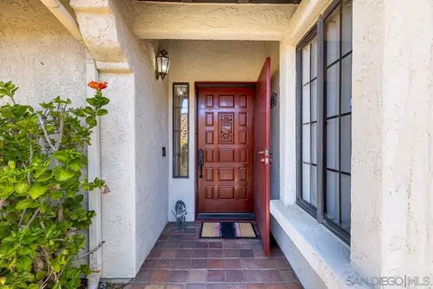 Entry Way - 1709 Larkhaven Gln, Escondido, CA 92026 photo 1 of 3