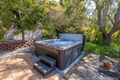 Exterior - 1709 Larkhaven Gln, Escondido, CA 92026 photo 1 of 9