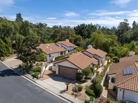 1709 Larkhaven Gln, Escondido, CA 92026
