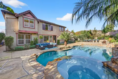 1717 Tara, San Marcos, CA 92078