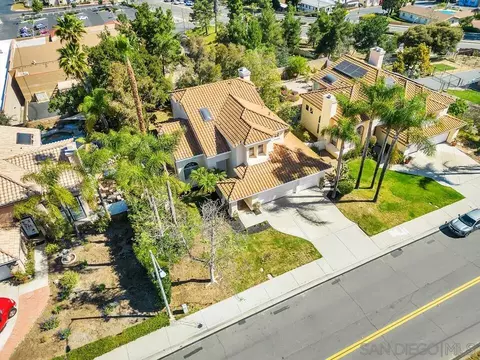 View/Area - 1674 W 11th Ave, Escondido, CA 92029 photo 2 of 4