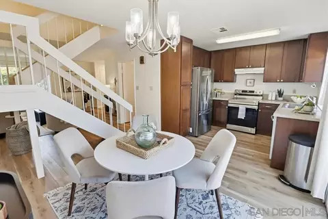 Dining - 10606 Magnolia, Santee, CA 92071 photo 3 of 4
