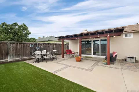 Exterior - 3759 Cherrystone St, Oceanside, CA 92058 photo 2 of 6