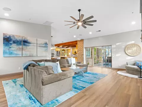 Living - 2624 Puebla St, Escondido, CA 92025 photo 3 of 5