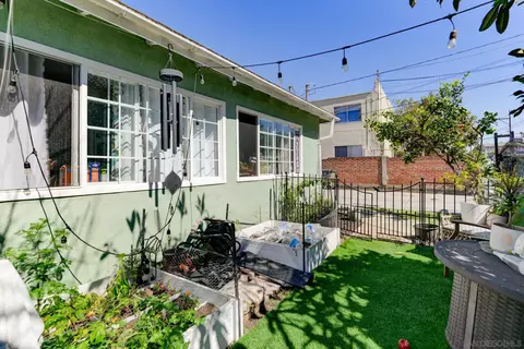 Exterior - 1328 Buena St, Oceanside, CA 92058 photo 9 of 9