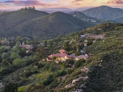 View/Area - 16951 Old Coach Rd, Poway, CA 92064 photo 2 of 6