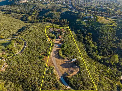 View/Area - 16951 Old Coach Rd, Poway, CA 92064 photo 3 of 6