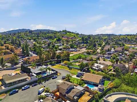 View/Area - 9676 Cypress Vale Dr, Lakeside, CA 92040 photo 1 of 4