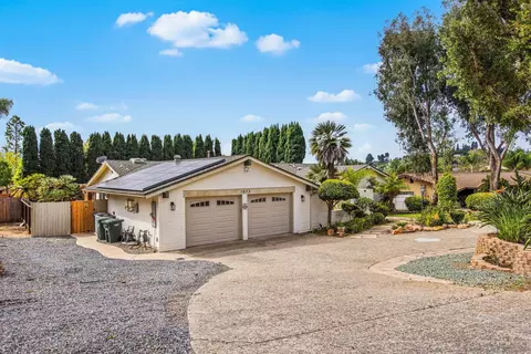Exterior - 1673 Hidden Mesa Rd, El Cajon, CA 92019 photo 3 of 15