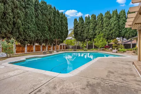 Exterior - 1673 Hidden Mesa Rd, El Cajon, CA 92019 photo 6 of 15