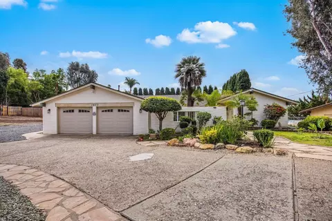 1673 Hidden Mesa Rd, El Cajon, CA 92019