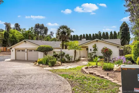 Exterior - 1673 Hidden Mesa Rd, El Cajon, CA 92019 photo 2 of 15
