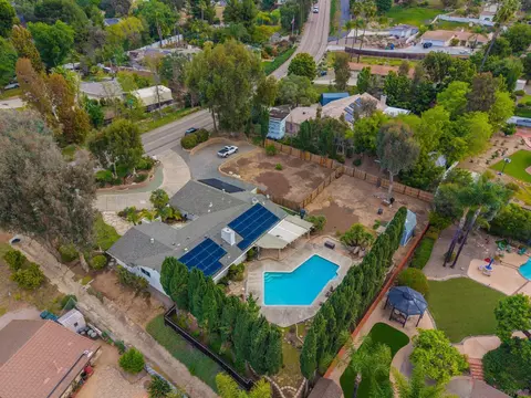View/Area - 1673 Hidden Mesa Rd, El Cajon, CA 92019 photo 2 of 6