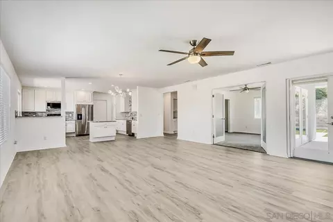 Living - 2679 Ferdinand Rd, El Cajon, CA 92020 photo 3 of 10