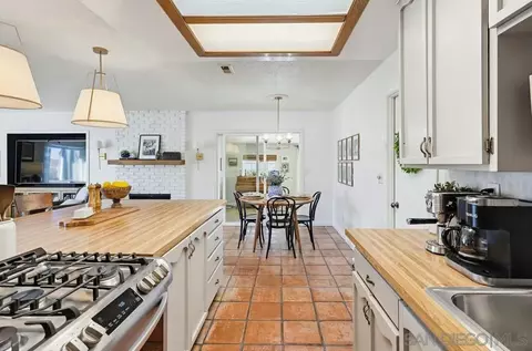 Kitchen - 9517 Bray Ave, Spring Valley, CA 91977 photo 6 of 7