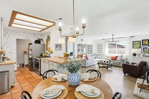 Dining - 9517 Bray Ave, Spring Valley, CA 91977 photo 1 of 3