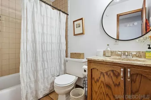Bath - 9517 Bray Ave, Spring Valley, CA 91977 photo 4 of 4