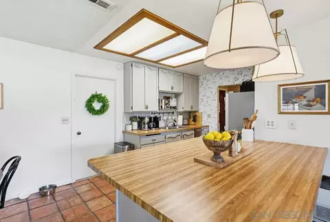 Kitchen - 9517 Bray Ave, Spring Valley, CA 91977 photo 2 of 7