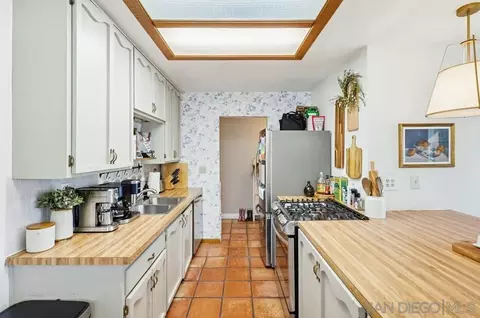 Kitchen - 9517 Bray Ave, Spring Valley, CA 91977 photo 1 of 7